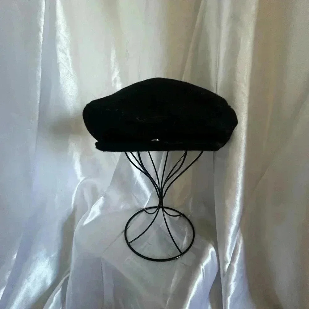 ETHOS  VINTAGE (?) BLACK WOOL BERET CADDY HAT SIZE‎ SMALL UNISEX GOOD CONDITION